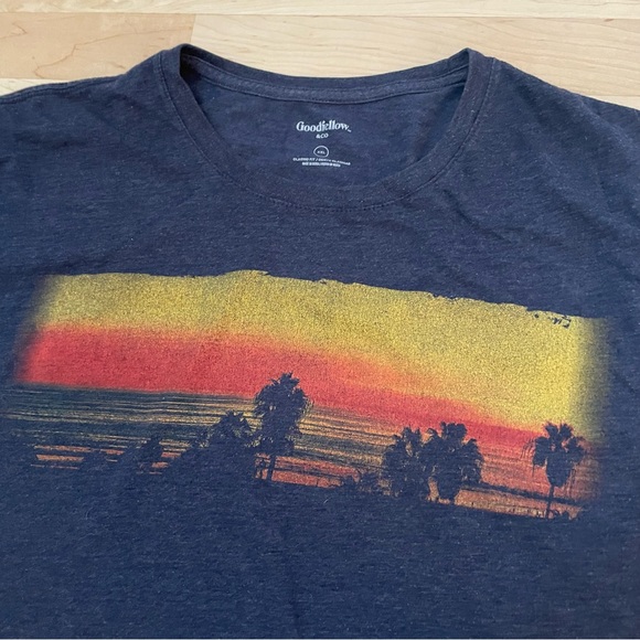 Goodfellow Sunset Over Waves Graphic Tee XXL - Picture 2 of 5